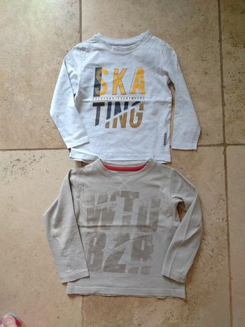 Lot de 2 t shirt manches longues garçon en 4 ans