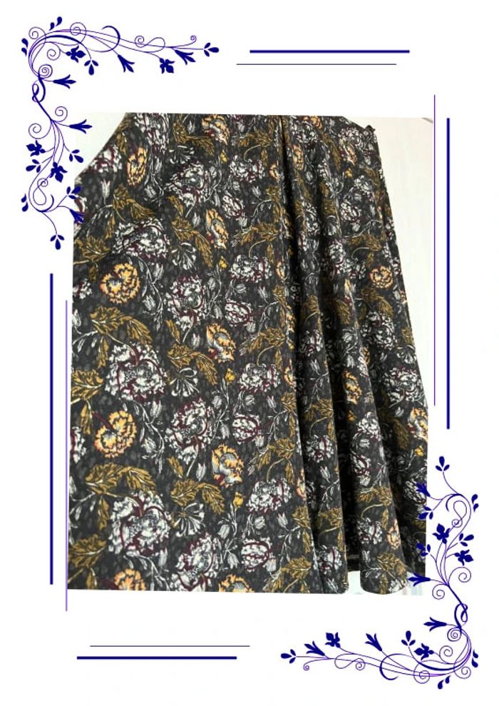 Superbe jupe Yessica taille S - photo numéro 2