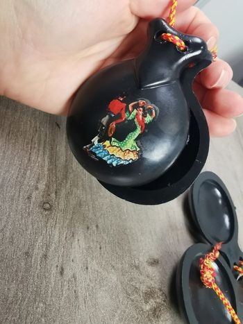 Castagnettes en plastique noir