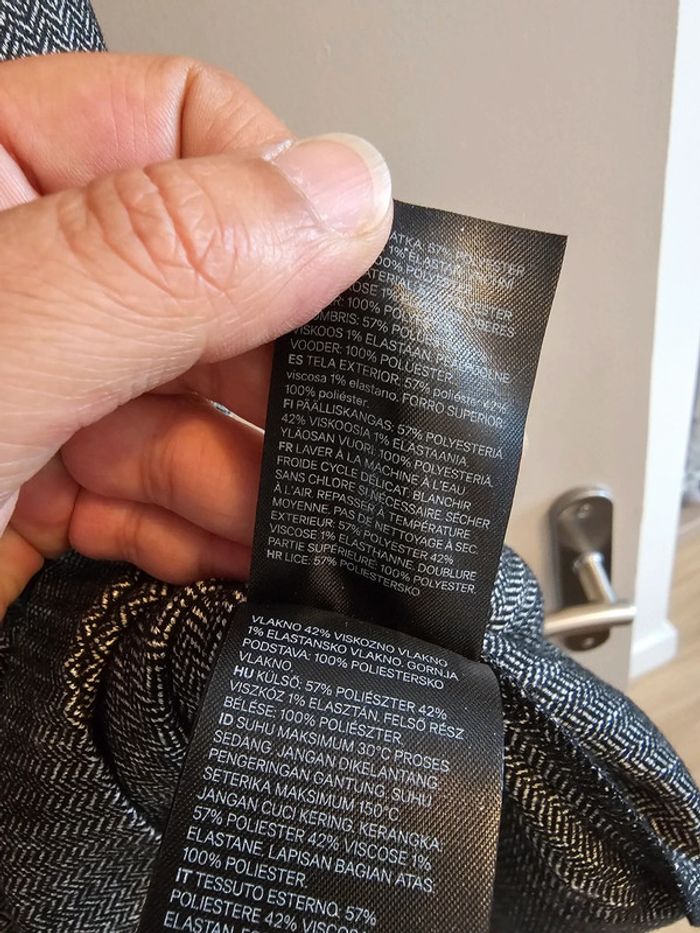 Robe H&M Taille 38 - photo numéro 5