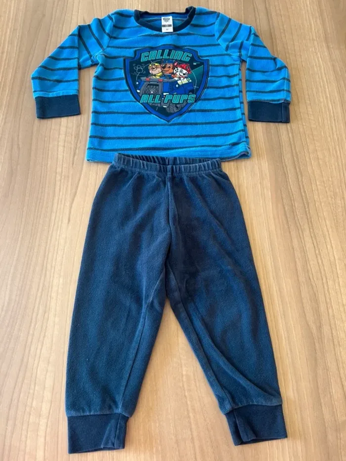 Pyjama velour 2 ans pat patrouille - photo numéro 2