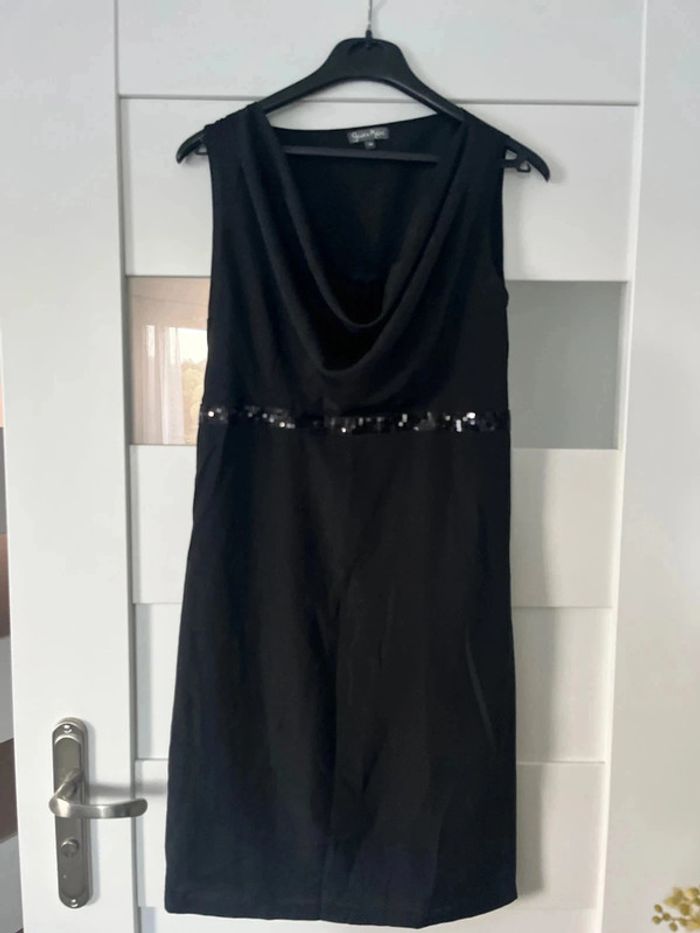 Robe noire