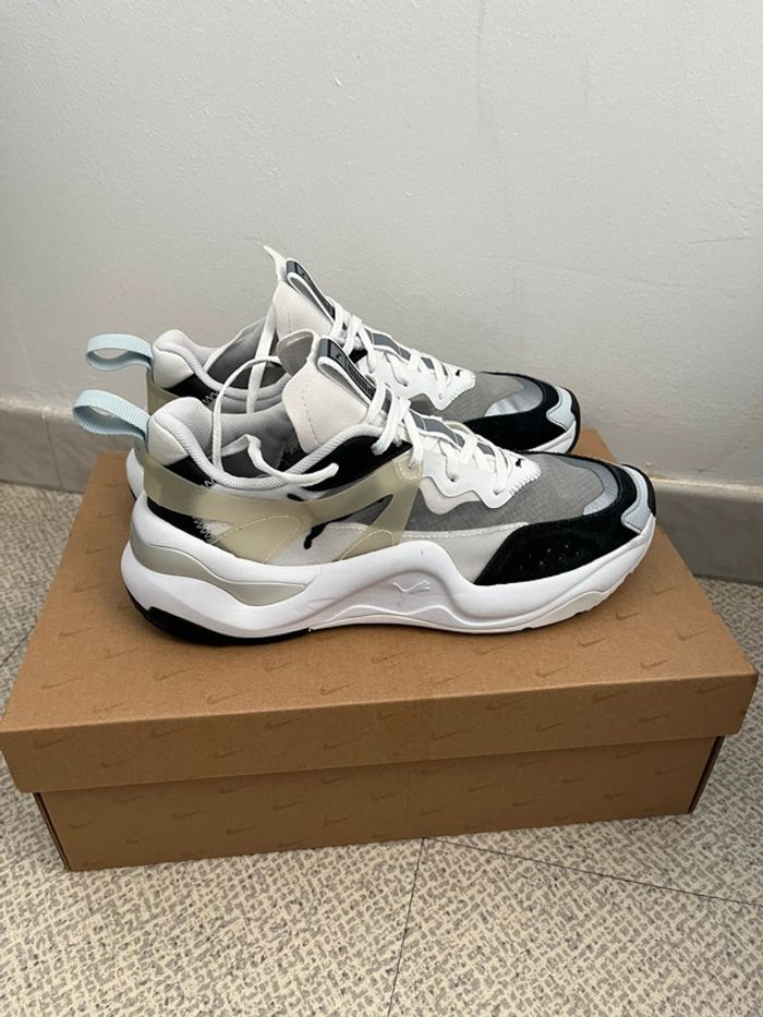 Baskets Puma Noir / Blanc / Gris / Transparent Taille (38) - photo numéro 6