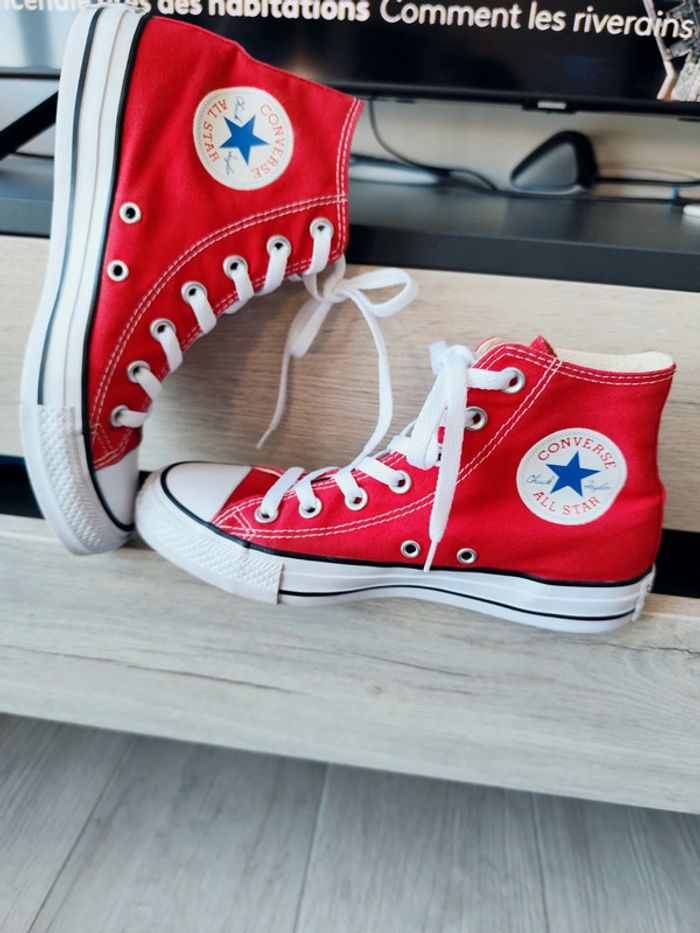Converse montantes rouge - photo numéro 5
