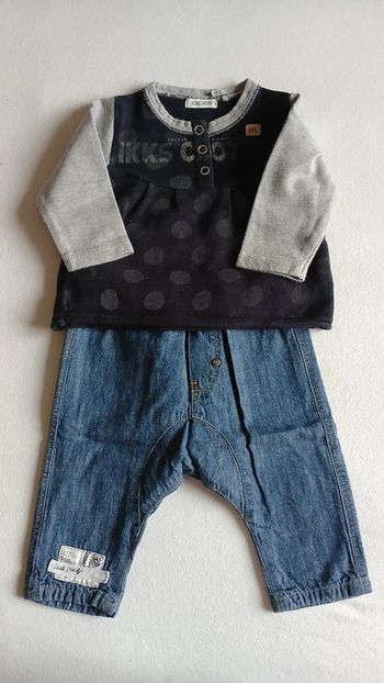 Ensemble pantalon et pull 3 mois