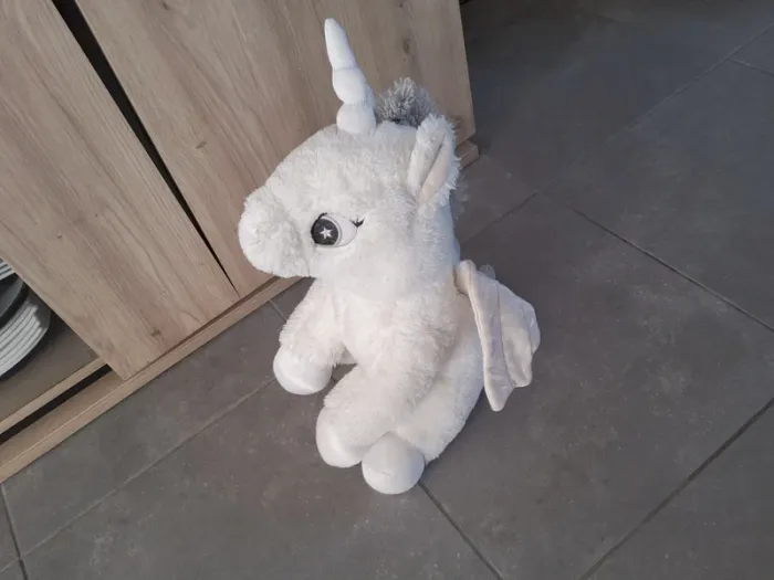 Peluche licorne géante 75cm - photo numéro 10