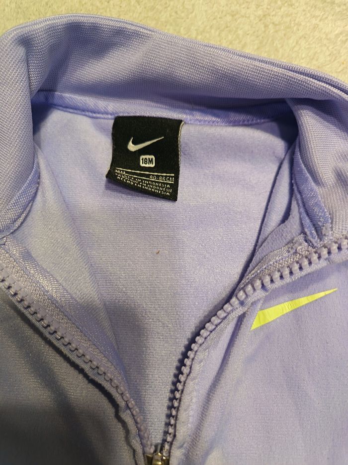 veste violette de NIKE 18 mois réf 145 B7 - photo numéro 4