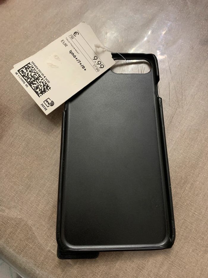 Coque téléphone iPhone - photo numéro 3