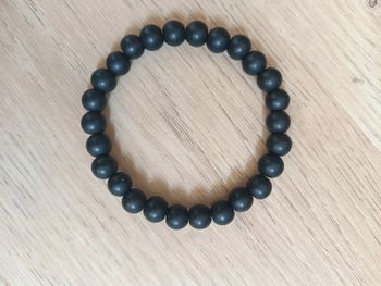 Bracelet en obsidienne neuf
