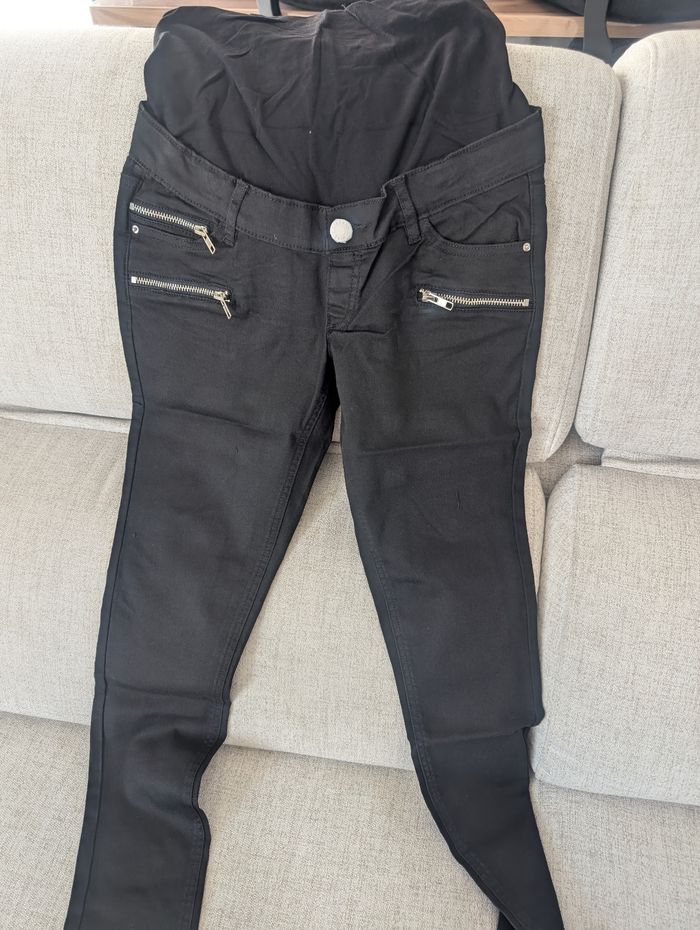 Jeans noir de grossesse skinny