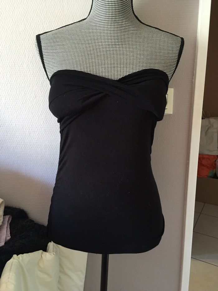 Top sans bretelle taille 1 - photo numéro 2