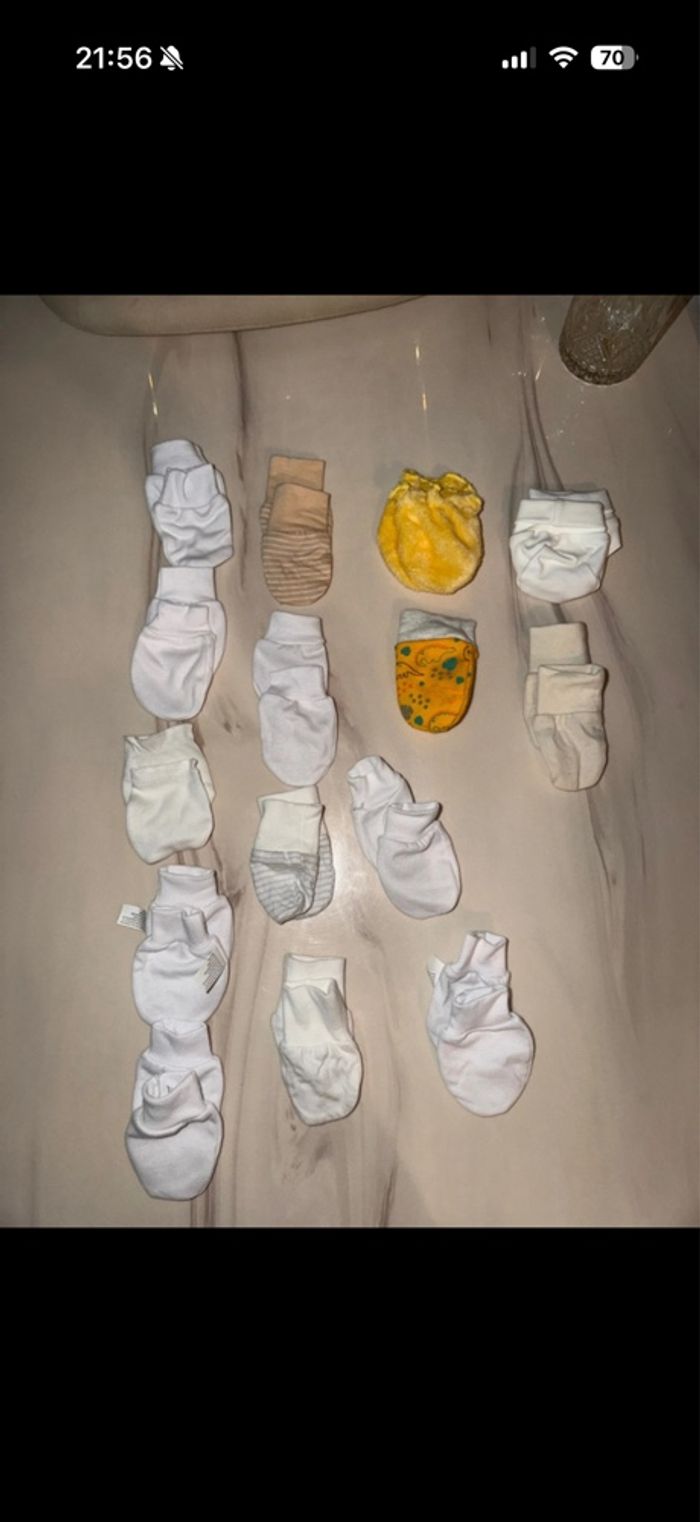 Lot de 14 paire de gants bébé