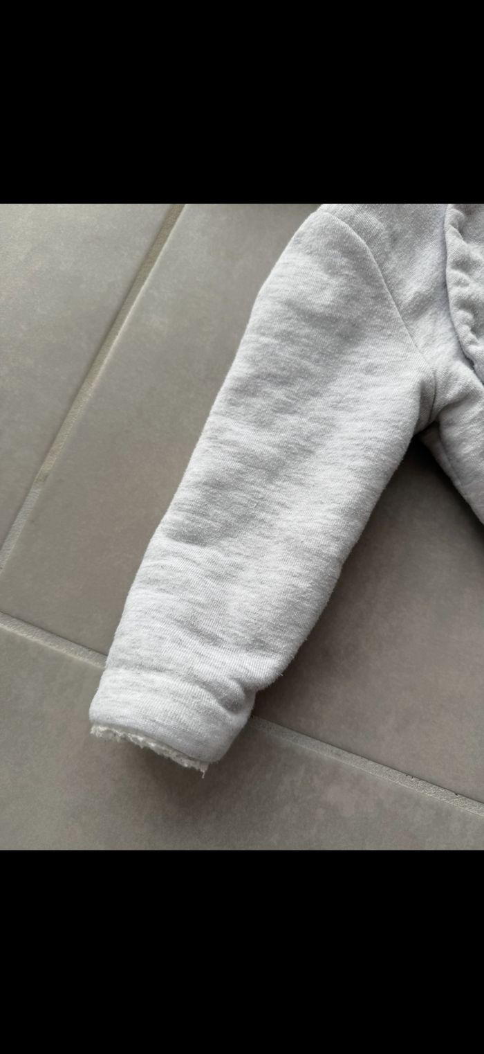 Manteau avec capuche hiver chaud Taille 18 mois - photo numéro 3