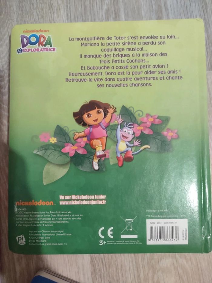 Gros livre musical Dora Allons y let's go - photo numéro 3