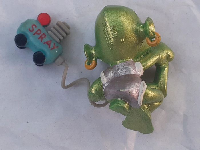 🍫 personnages extra-terrestres verts kinder - photo numéro 5