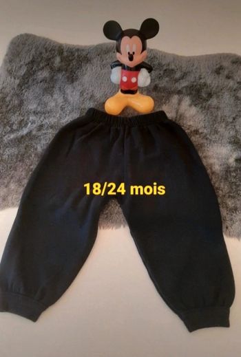 Pantalon sport bébé