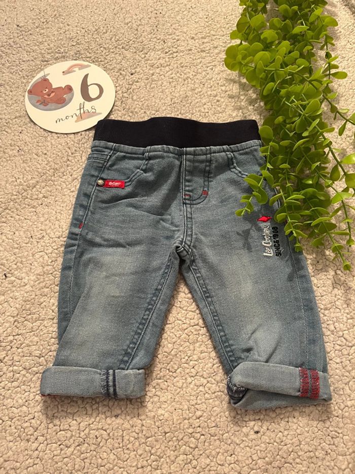 Très beau pantalon jean bébé garçon Lee Cooper