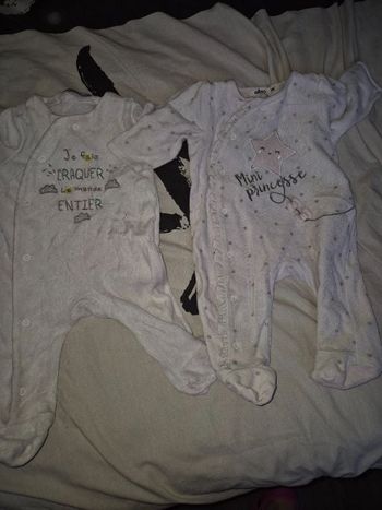 2 pyjama  bébé  fille