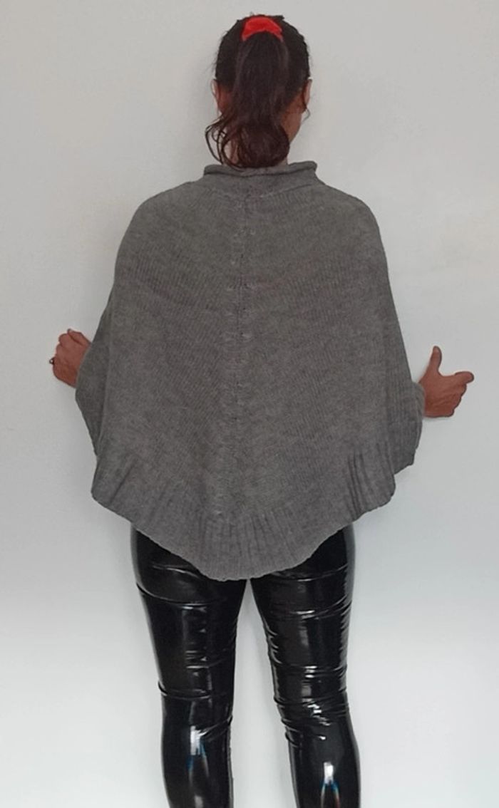 Cape pull grise taille unique - photo numéro 4