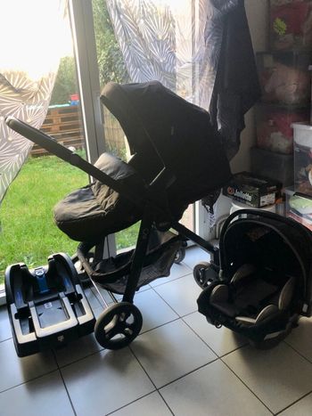 Poussette bébé 