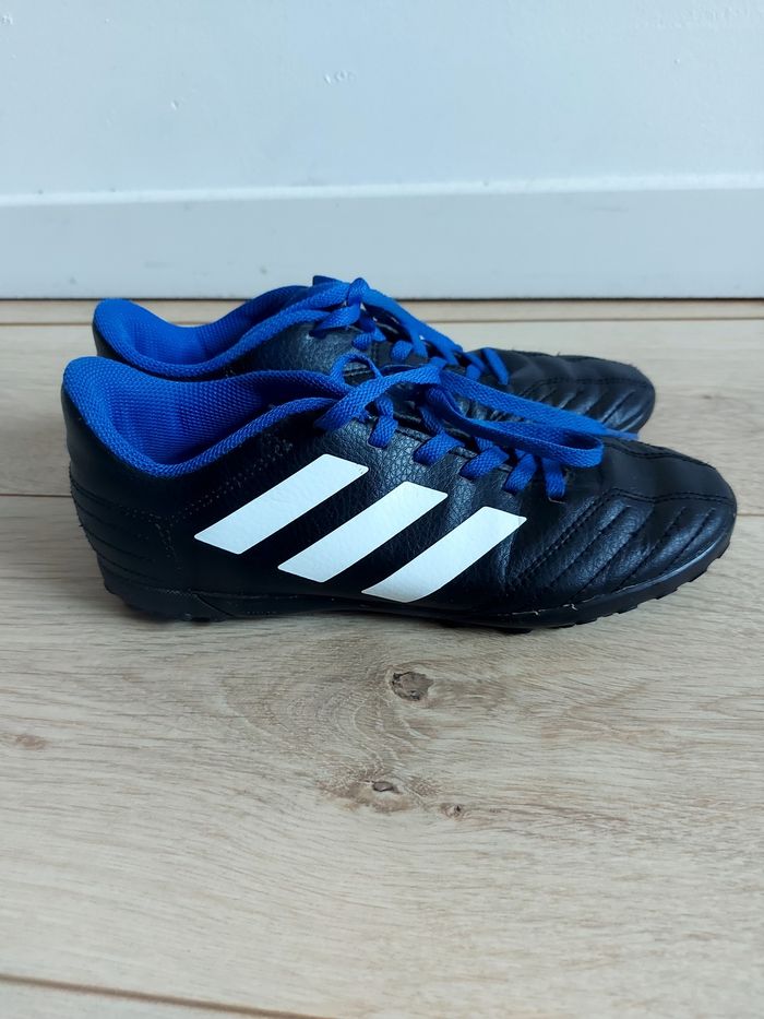 Crampons Adidas 35
