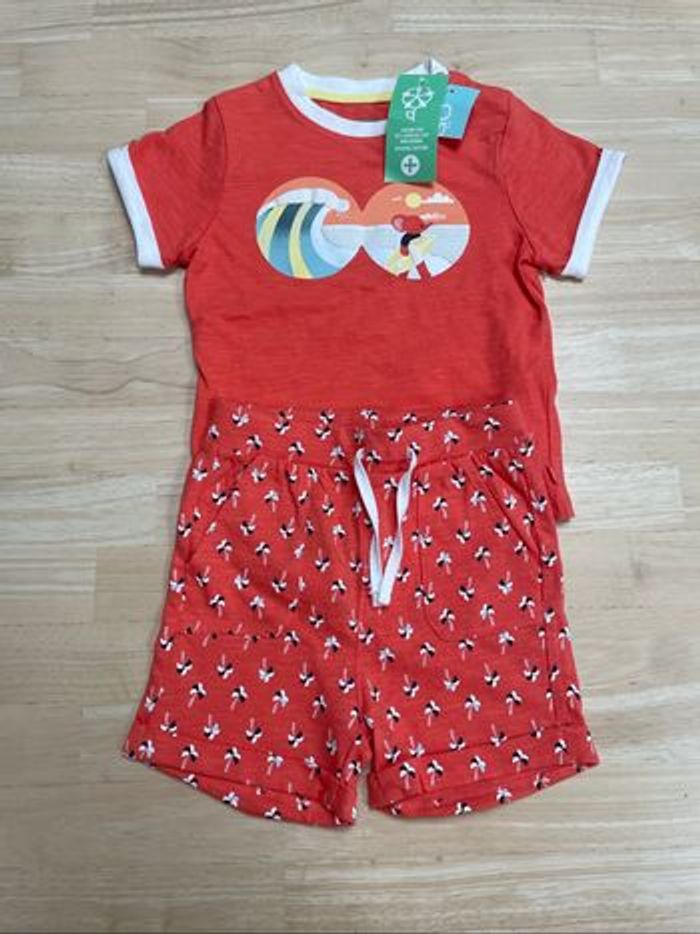 Ensemble tee-shirt et short Obaïbi neuf