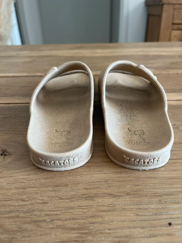 Claquettes beiges/dorées à paillettes Cacatoès - photo numéro 4