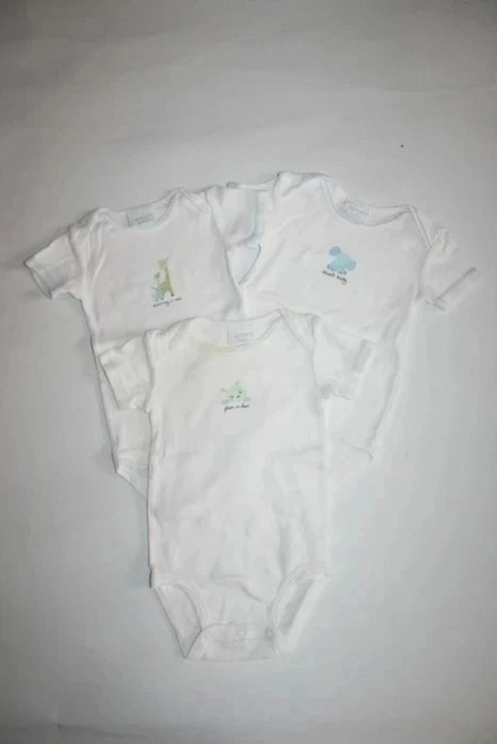 Lot de 3 bodys blanc Carter's baby 0/3 mois