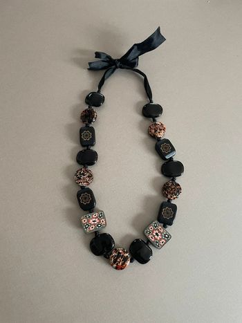 Collier tissus