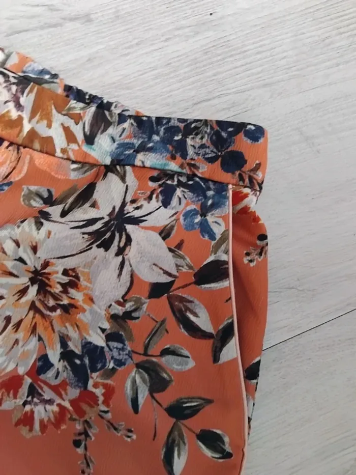 Pantalon fleuris Zara Basic - photo numéro 4