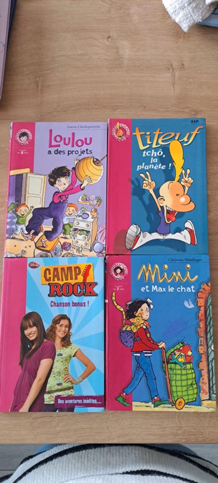 4 livres bibliothèque rose