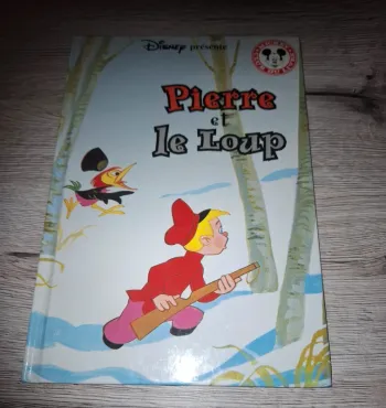 Livre pierre et le loup