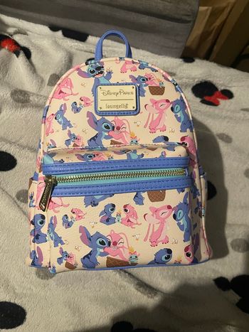 Loungefly stitch et Angel 