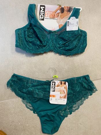 Magnifique ensemble dim generous