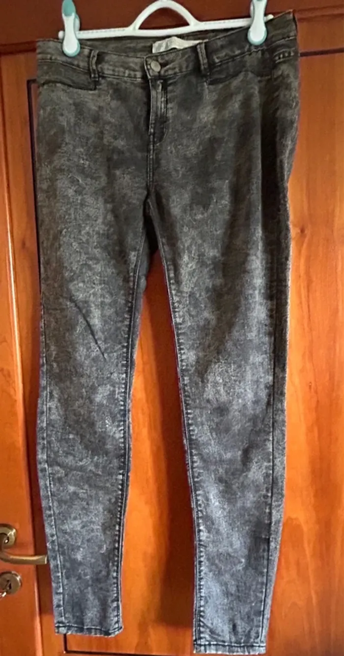 Jegging gris noir 38-40 Zara
