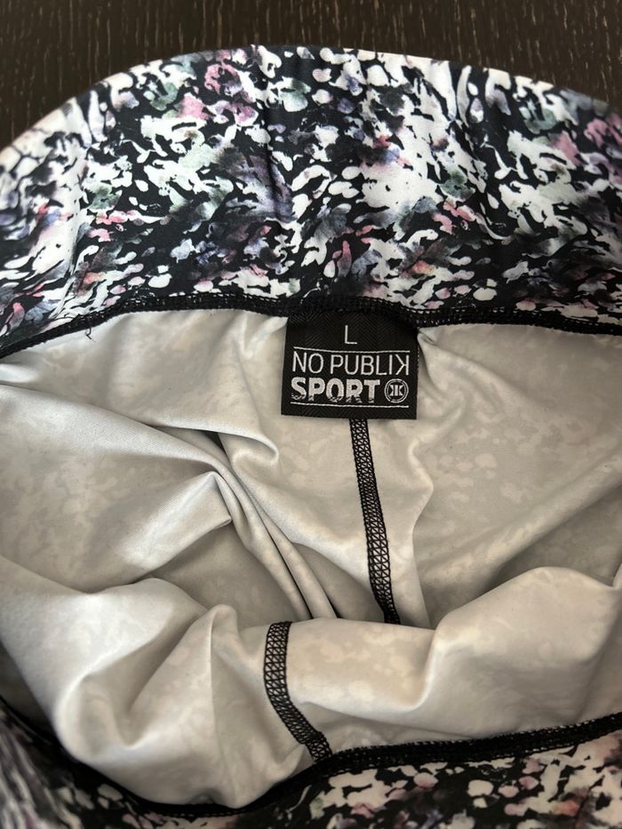 Ensemble de sport - photo numéro 2