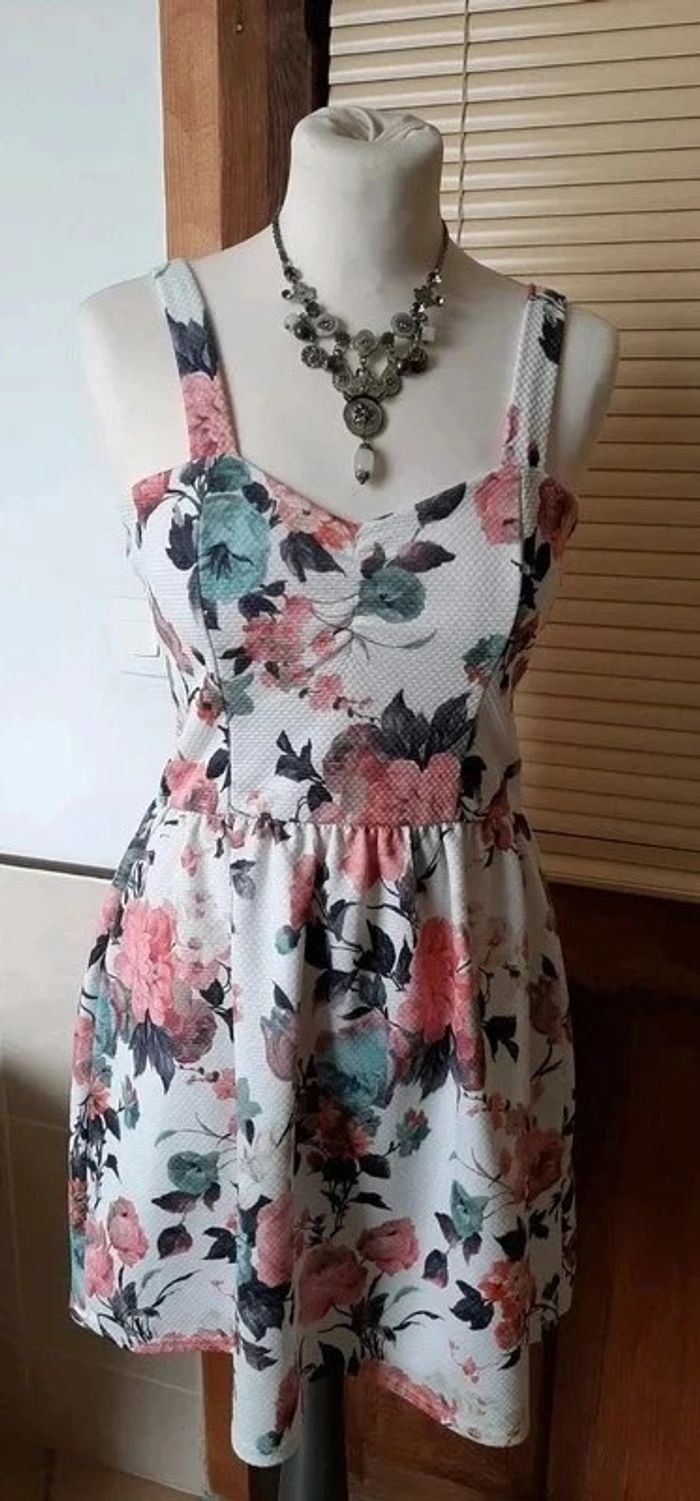 Robe fleurie bustier à bretelles "Mim" Taille 36