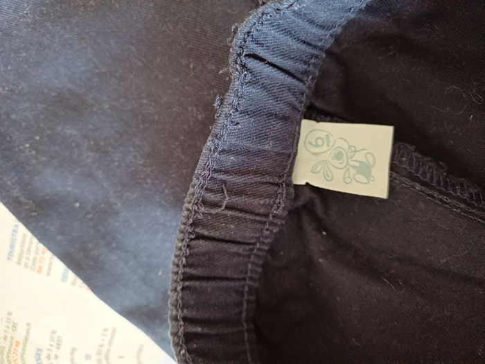 pantalon et tee shirt garçons Taille 6 mois - photo numéro 4