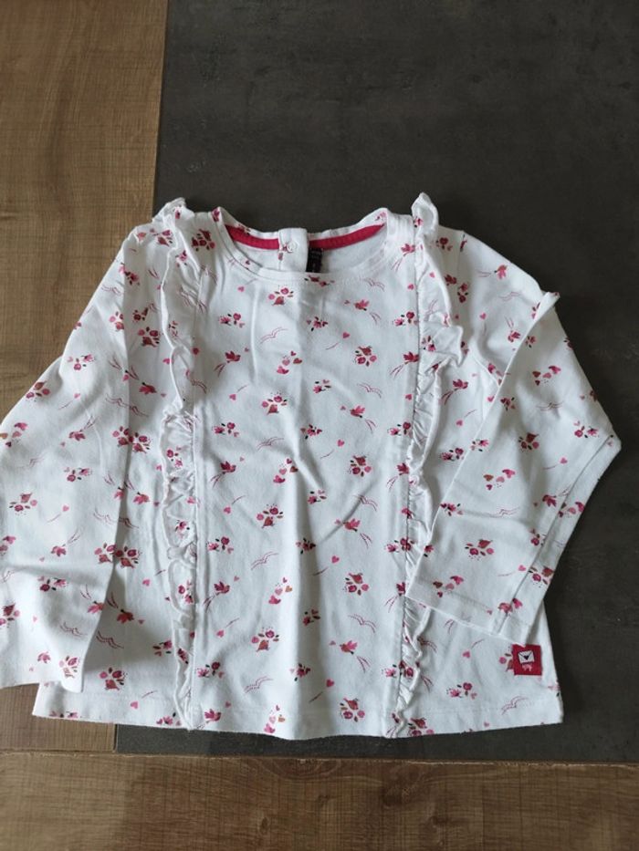 Haut manches longues détail volants