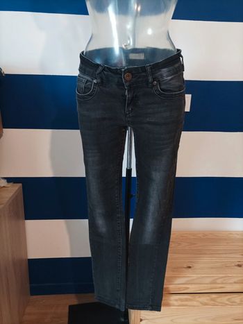 Jean noir effet délavé Denim Life femme taille 36