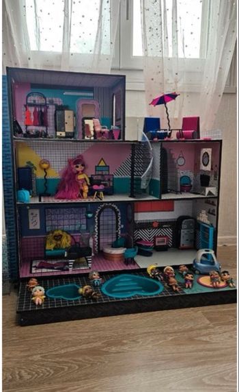 Maison poupée lol 