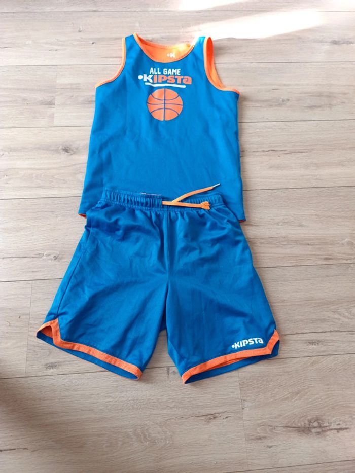 Tenue basketball 8 ans