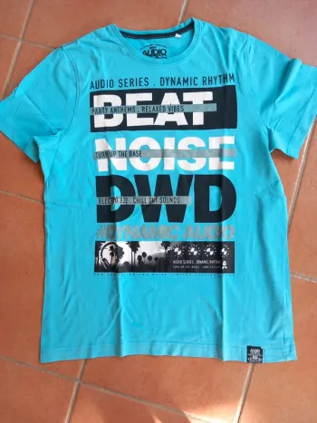 Joli t-shirt DWD