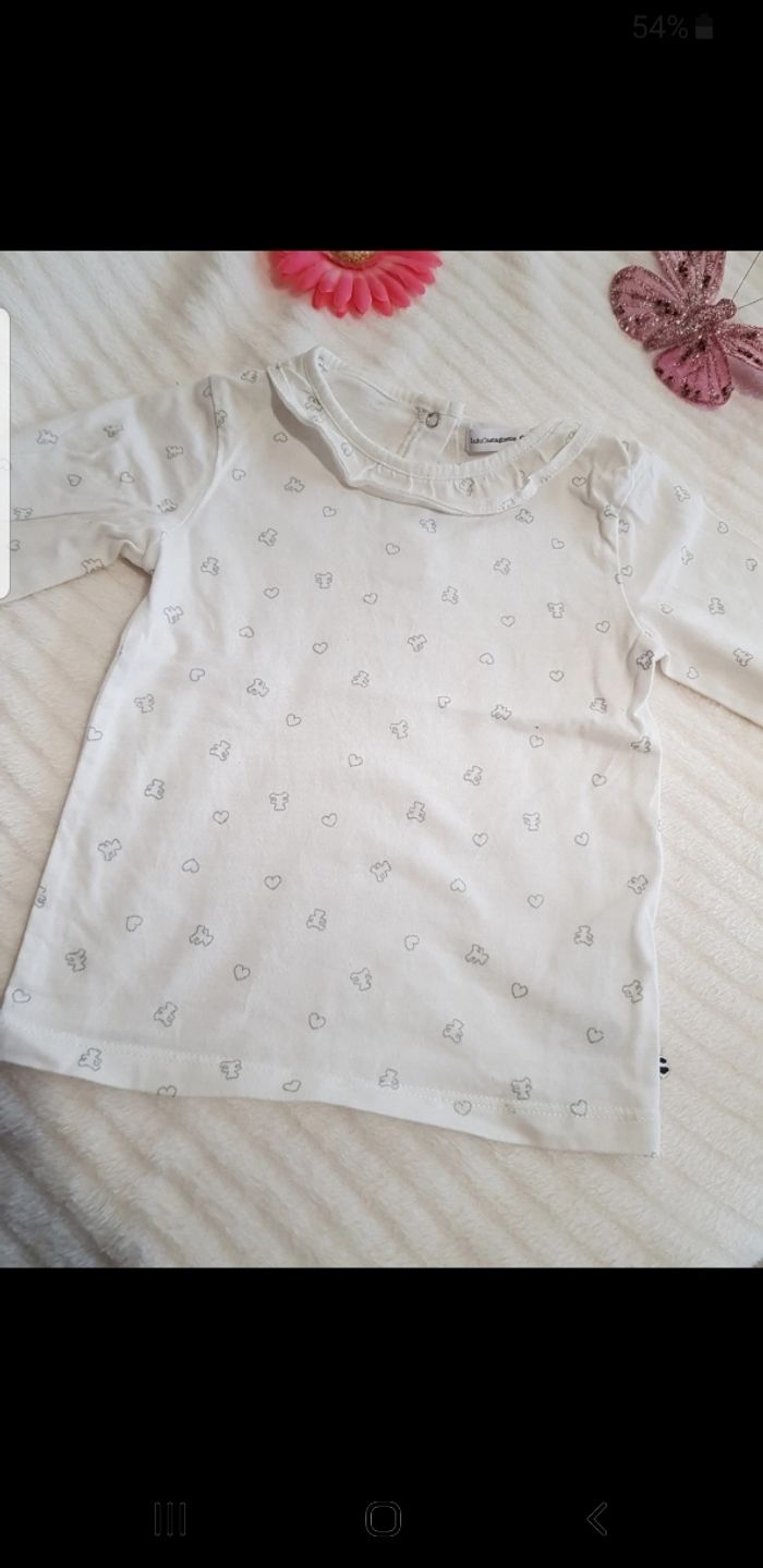 T.shirt fille taille 24 mois