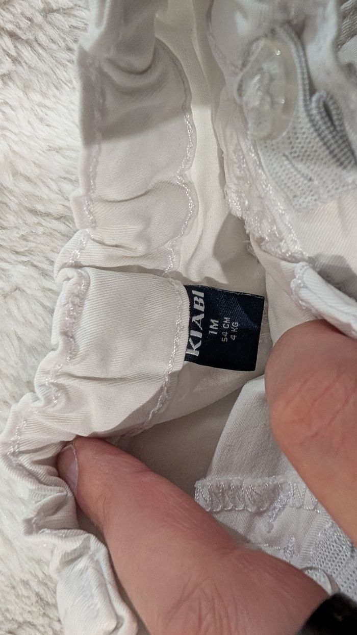 Pantalon Kiabi taille 1 mois - photo numéro 3