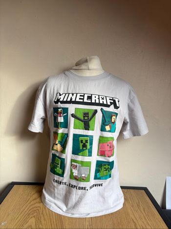 T-shirt garçon taille 134/140