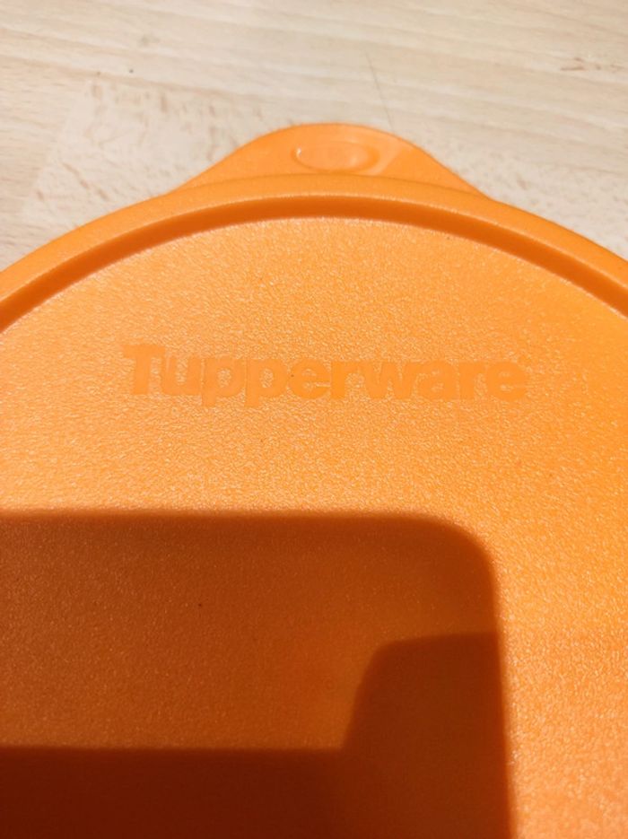 Assiette à ventouse bébé Tupperware - photo numéro 4