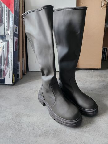 Botte cavalière a fermeture arrière kaki