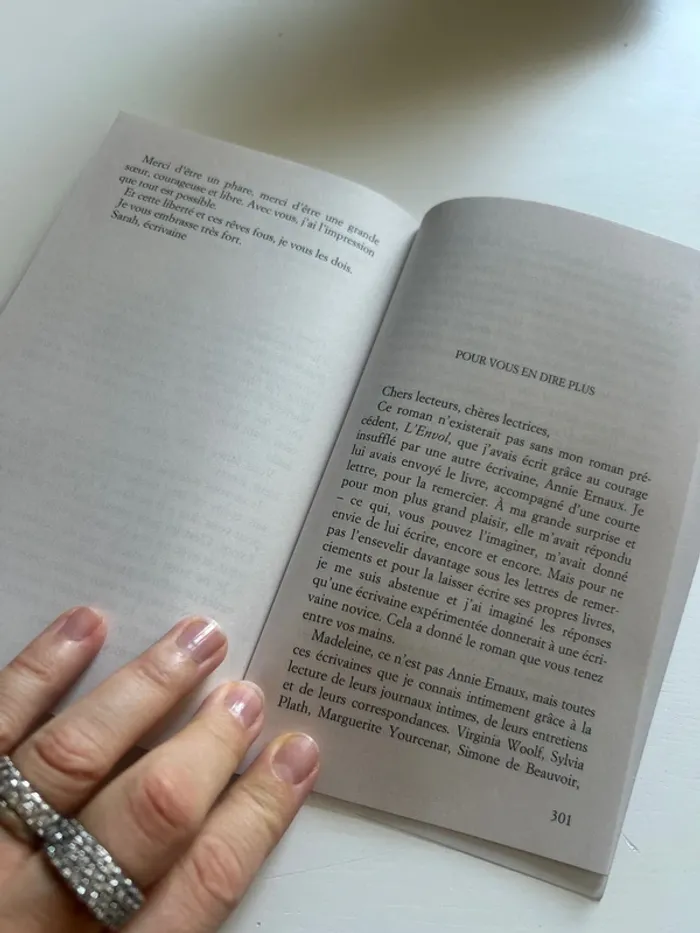 Livre : la lignée d’Aurélie Valognes - photo numéro 3