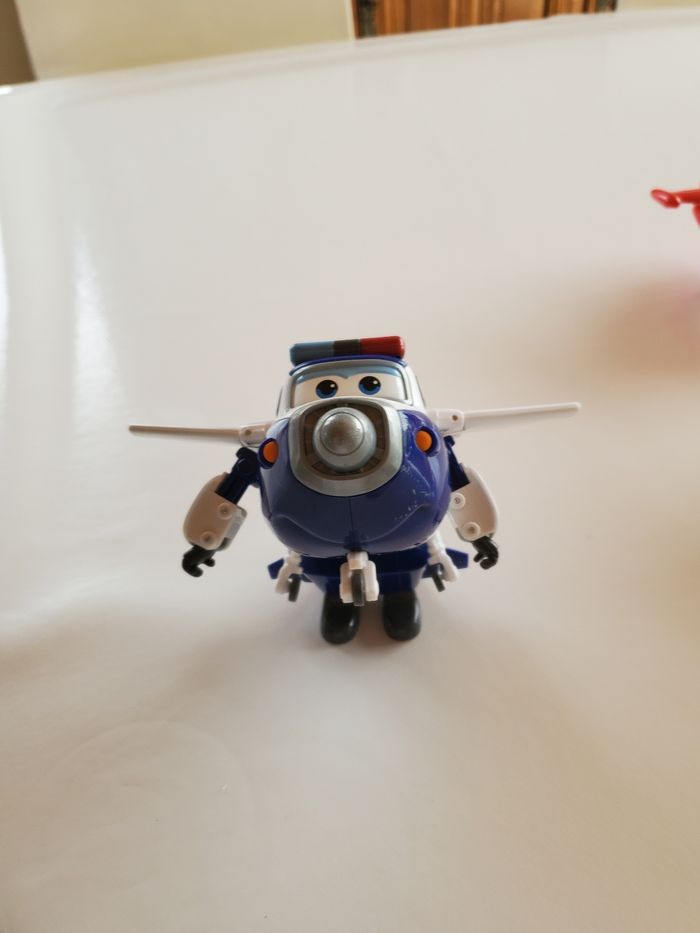 Figurines Super Wings transformables - photo numéro 4